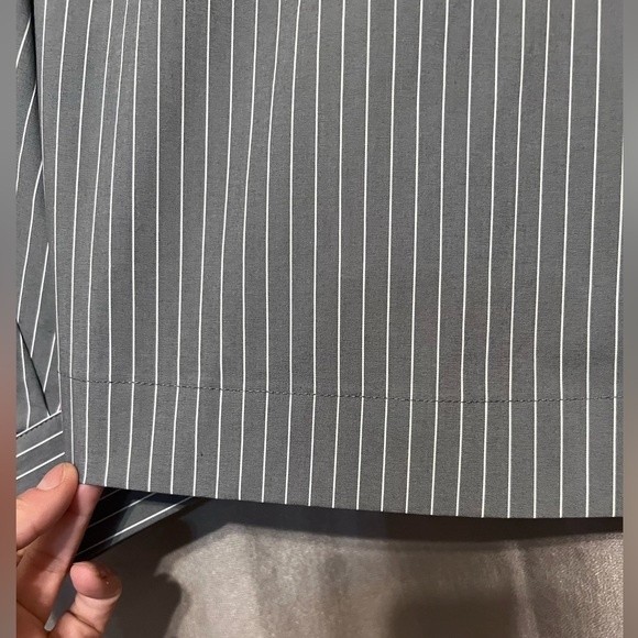 Marled Reunited Blouse Size Med Gray with White Stripes Cuffed Wrists Blouse NEW - Picture 2 of 13